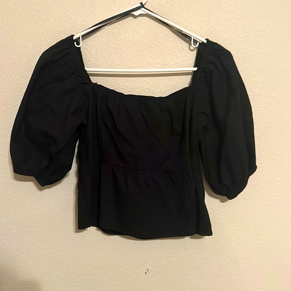 Puffy sleeve black blouse